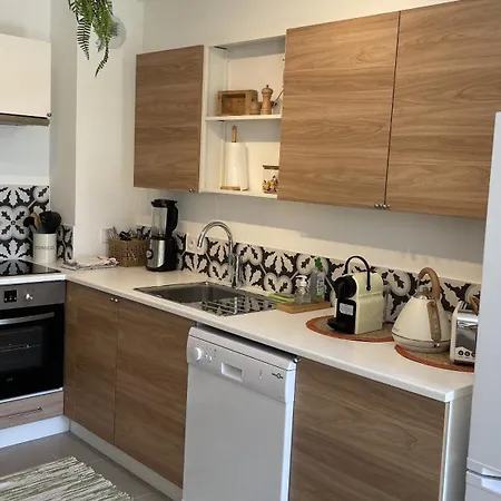 Le Clos Du Moulin 3, With Garden, 3 Bedroom (adults Only) * Entraigues-sur-la-Sorgue
