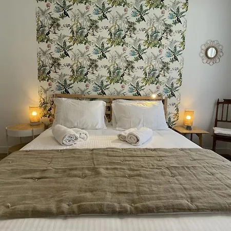 Vakantiehuis Le Clos Du Moulin 3, With Garden, 3 Bedroom (adults Only) Entraigues-sur-la-Sorgue