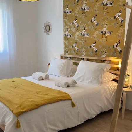 Le Clos Du Moulin 3, With Garden, 3 Bedroom (adults Only)