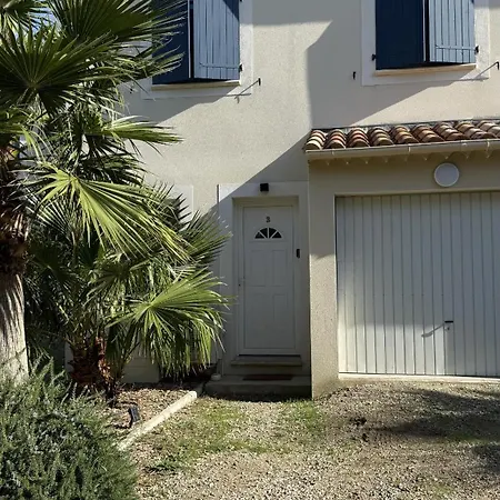 Hébergement de vacances Le Clos Du Moulin 3, With Garden, 3 Bedroom (adults Only) *