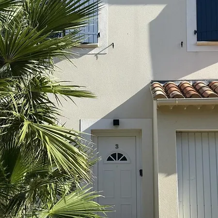 Le Clos Du Moulin 3, With Garden, 3 Bedroom (adults Only) Entraigues-sur-la-Sorgue